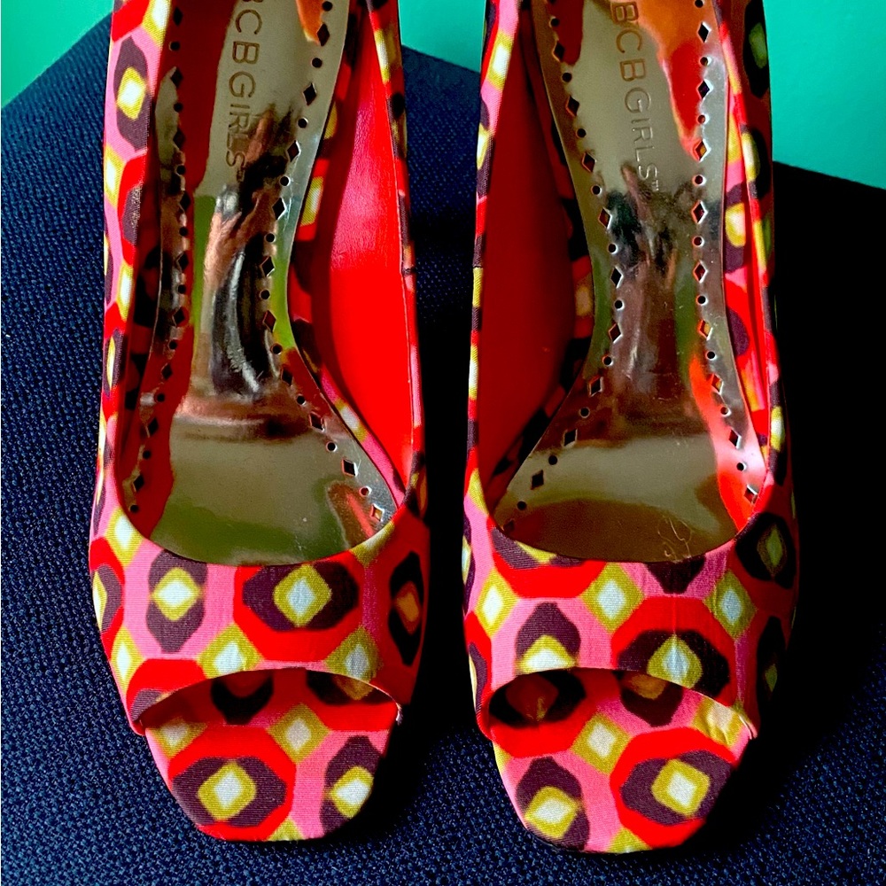 BCBGirls high heels. Size 7
